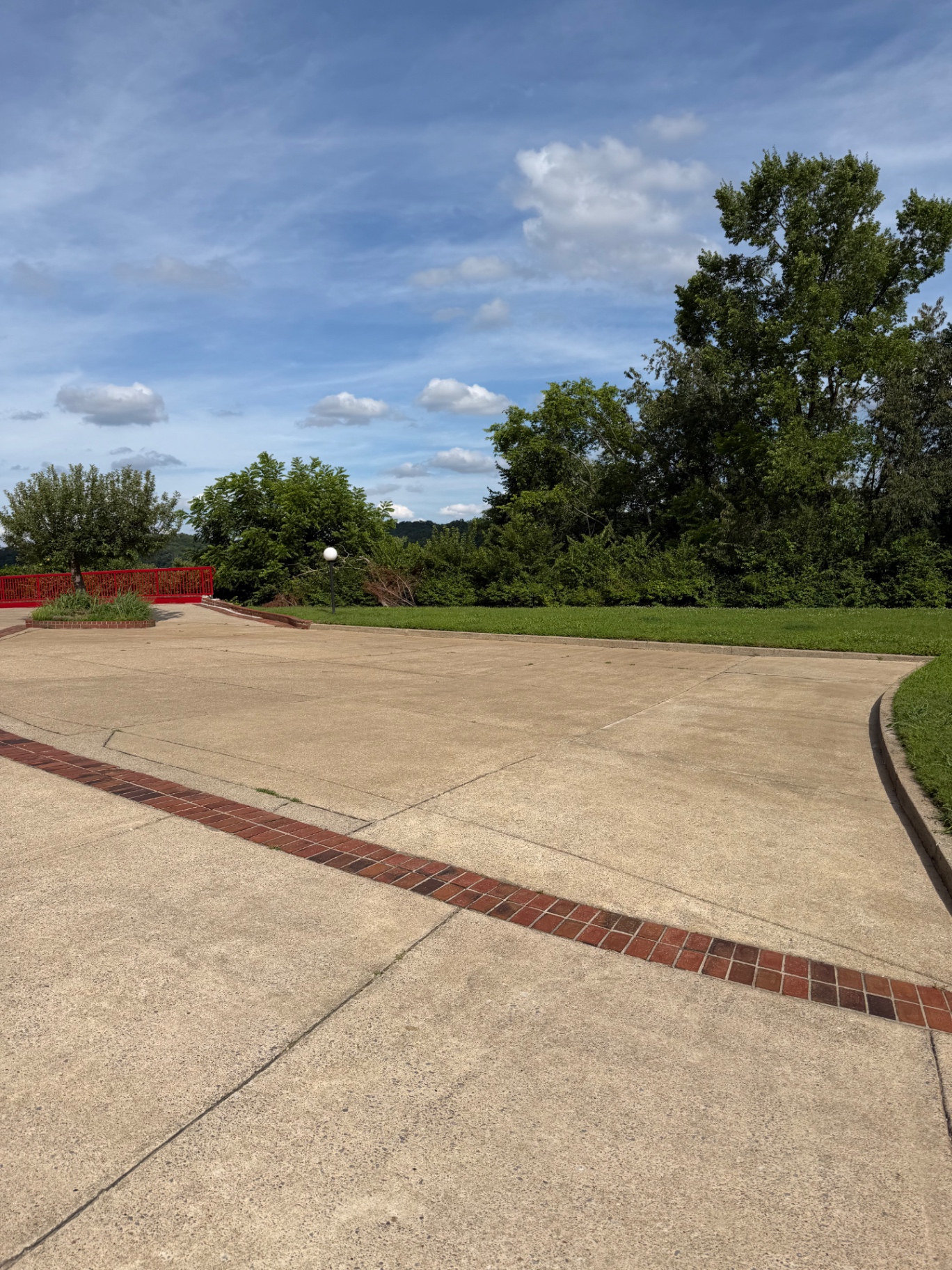 Before and after of the main upper apron cleaning project